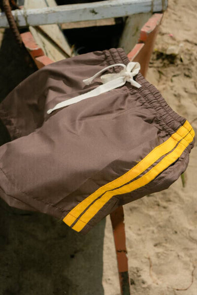 BEACH SHORTS