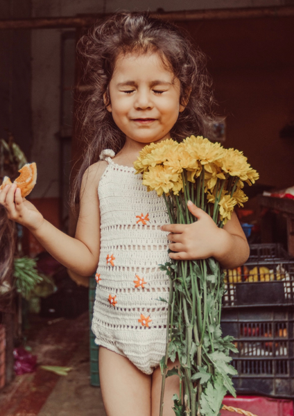 DAISIES CROCHET BODYSUIT