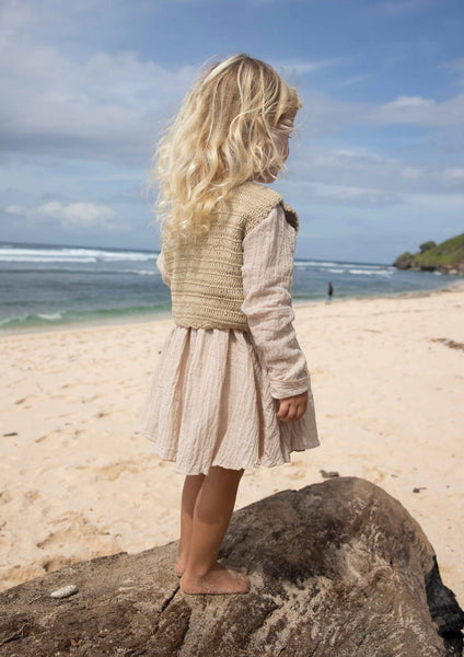 DAISIES CROCHET VEST