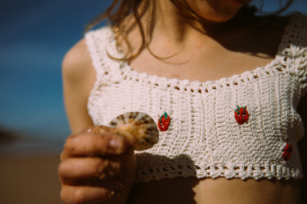 BUTTERCUP STRAWBERRY KINI