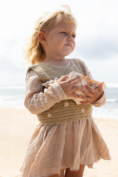 DAISIES CROCHET VEST